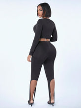 Women'S Cropped Twist Front Top And Capri Leggings Two Piece Set